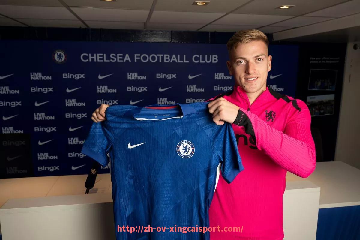 杏彩体育-法甲比赛数据趋势分析及球队表现波动研究